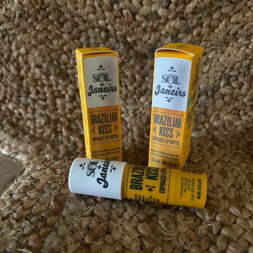 Sol de Janeiro Brazilian Kiss Lip Butter - Cream and Yellow READ - Picture 1 of 1